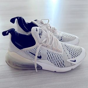 Nike air max 270’s (black & white)
